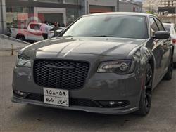 کرایسلەر 300